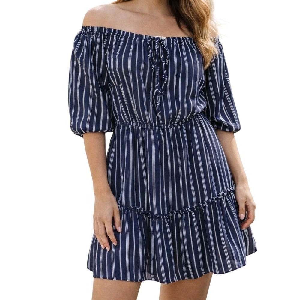 BB Dakota Off Shoulder Dress Size Small Navy Blue White Stripe Boho Ruffle Mini‎